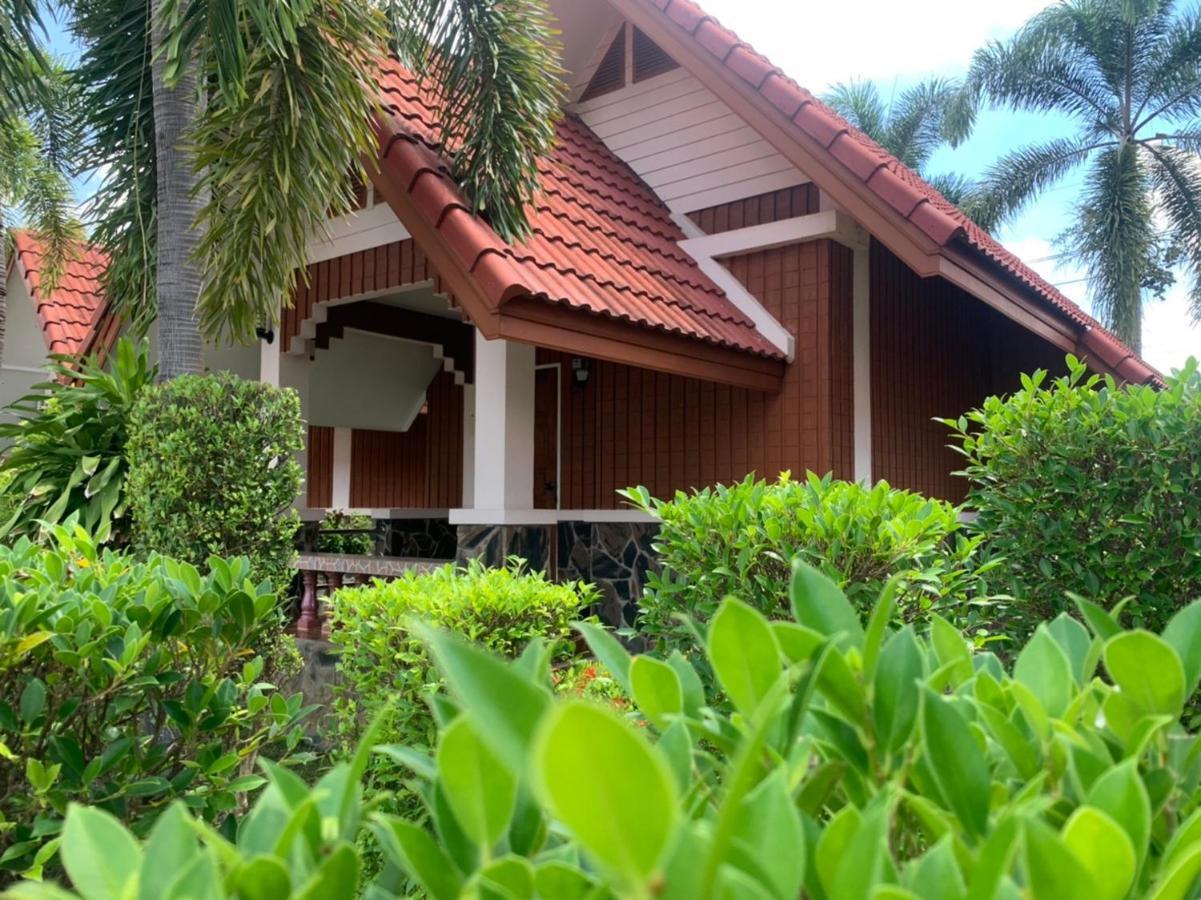 Bunraksa Resort Kamphaeng Phet Luaran gambar