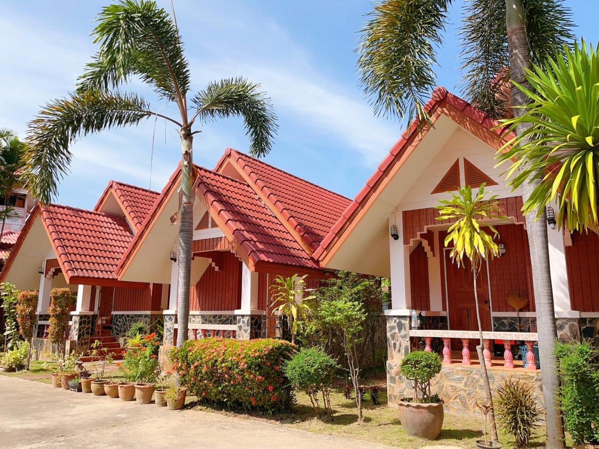 Bunraksa Resort Kamphaeng Phet Luaran gambar