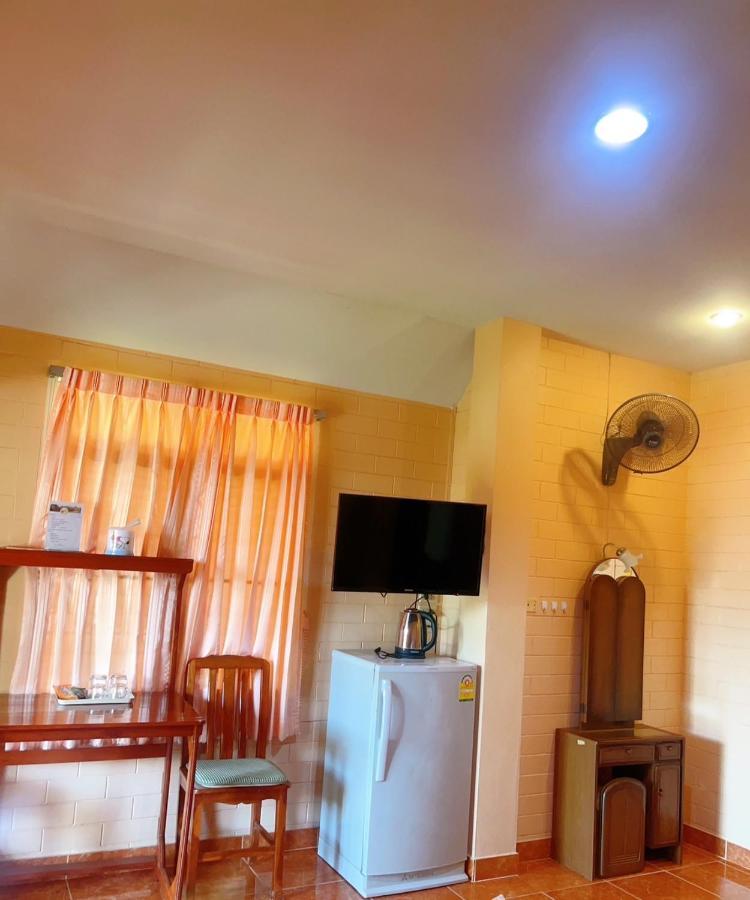 Bunraksa Resort Kamphaeng Phet Luaran gambar